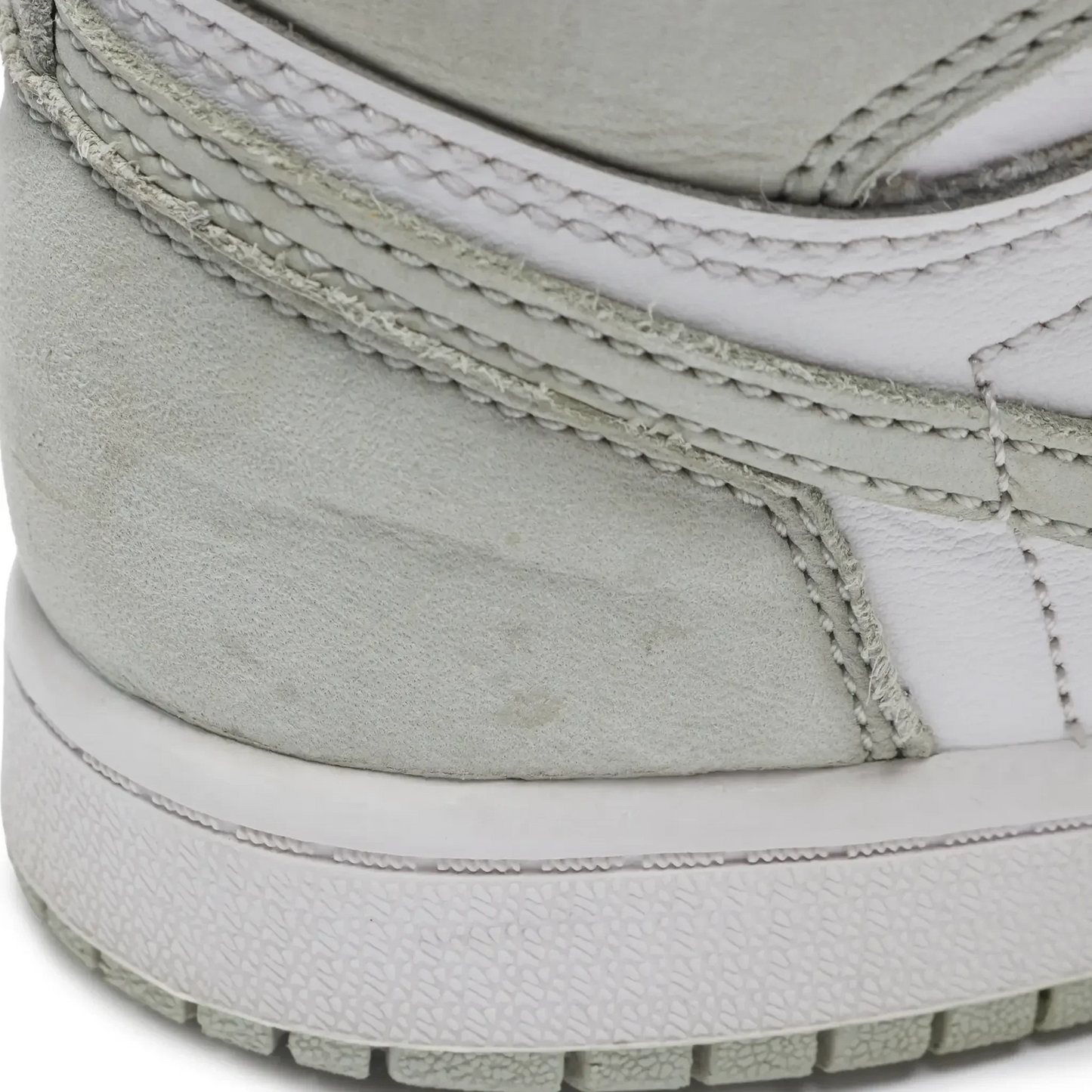 Preloved - Air Jordan 1 Retro High OG Seafoam (PS)